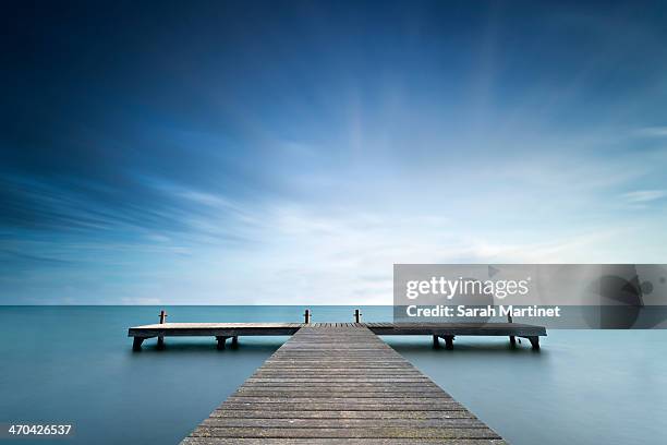 pontoon - wood pier stock pictures, royalty-free photos & images