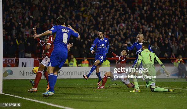 Riyad Mahrez of Leicester scores to make it 2-2 during the Sky Bet Championship match between Nottingham Forest and Leicester City at the City Ground...