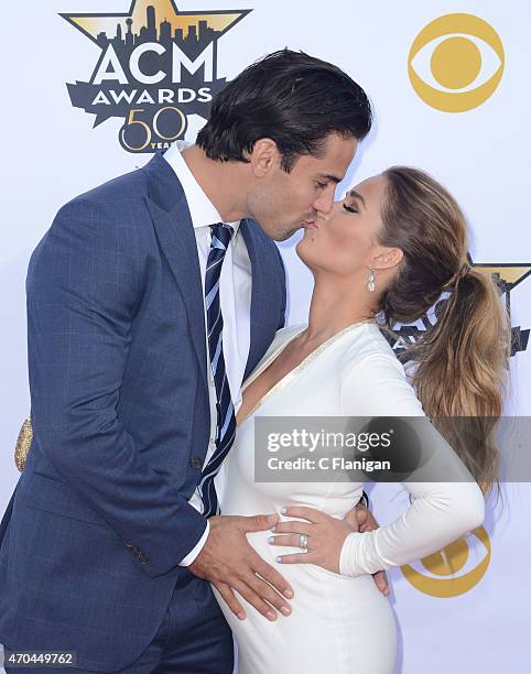 Professional football player Eric Decker and singer Jessie James Decker attend the 50th Academy Of Country Music Awards at AT&T Stadium on April 19,...