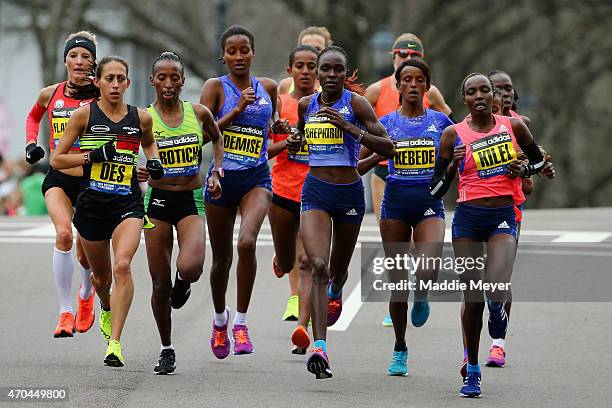 The Elite Women, led by Desiree Linden of the United States, Caroline Rotich of Kenya, Joyce Chepkirui of Kenya and Caroline Kilel of Kenya run...