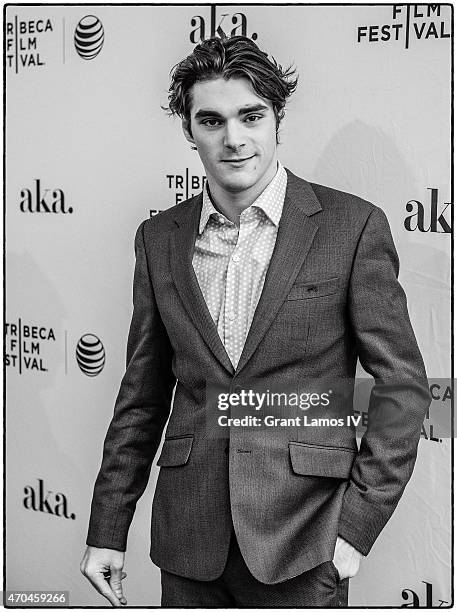 Mitte attends the 'Dixieland' Premiere during the 2015 Tribeca Film Festival at SVA Theater on April 19, 2015 in New York City.