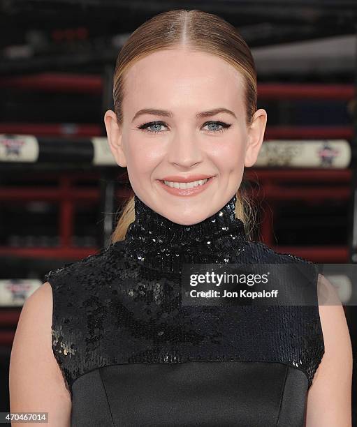 Actress Britt Robertson arrives at the Los Angeles Premiere "The Longest Ride" at TCL Chinese Theatre IMAX on April 6, 2015 in Hollywood, California.