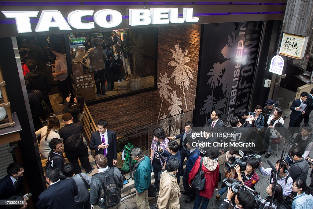 Taco Bell Opens New Tokyo Store