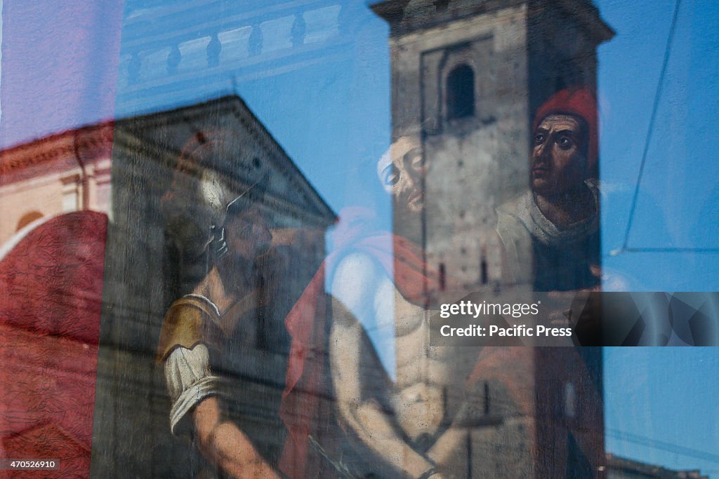 On the Duomo, the place where it is exposed the Holy Shroud...