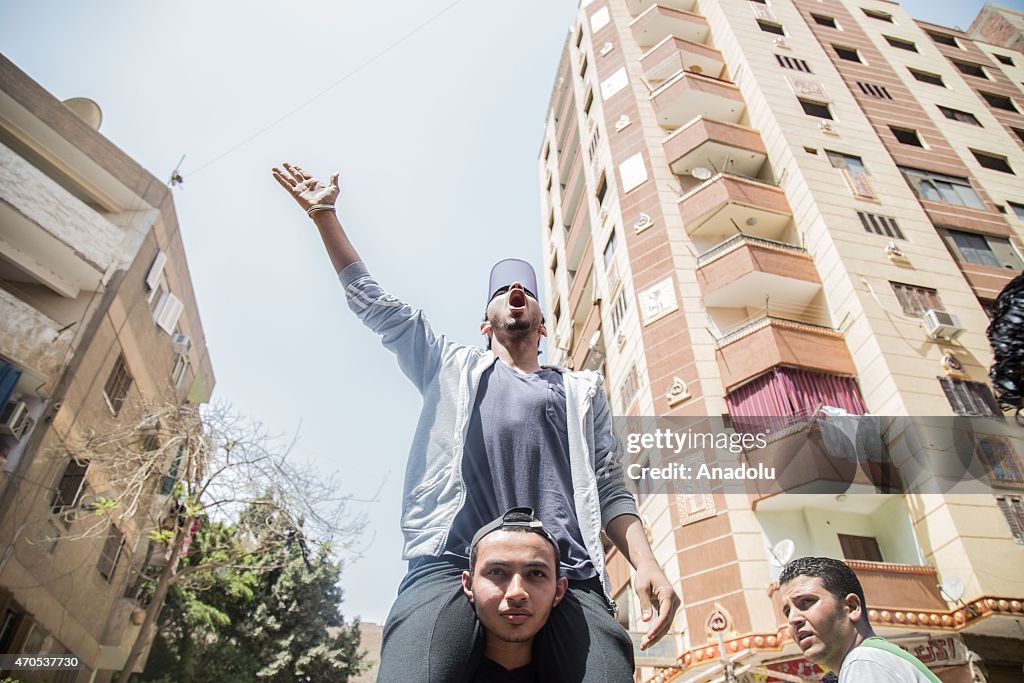 Supporters of Egypt's Morsi protest in Giza