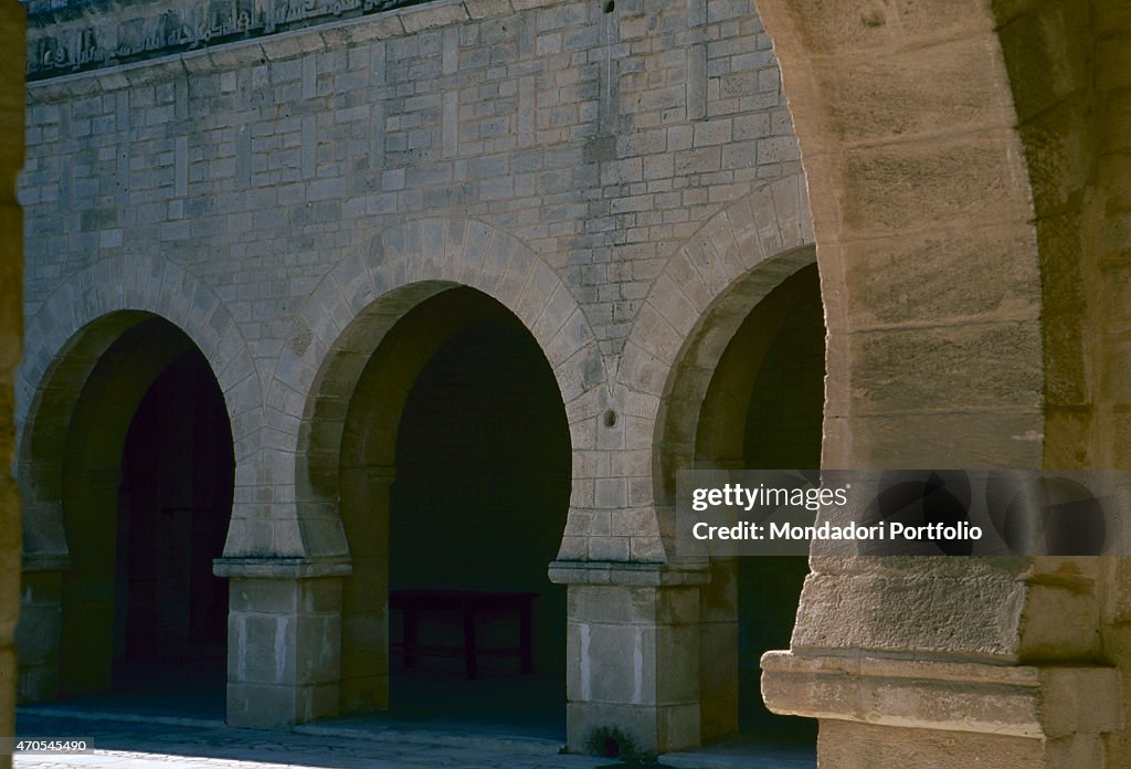 "Cloister of the Great Mosque, by Aghlabids craftsmen, 851, 9th Century, Sandstone wall"