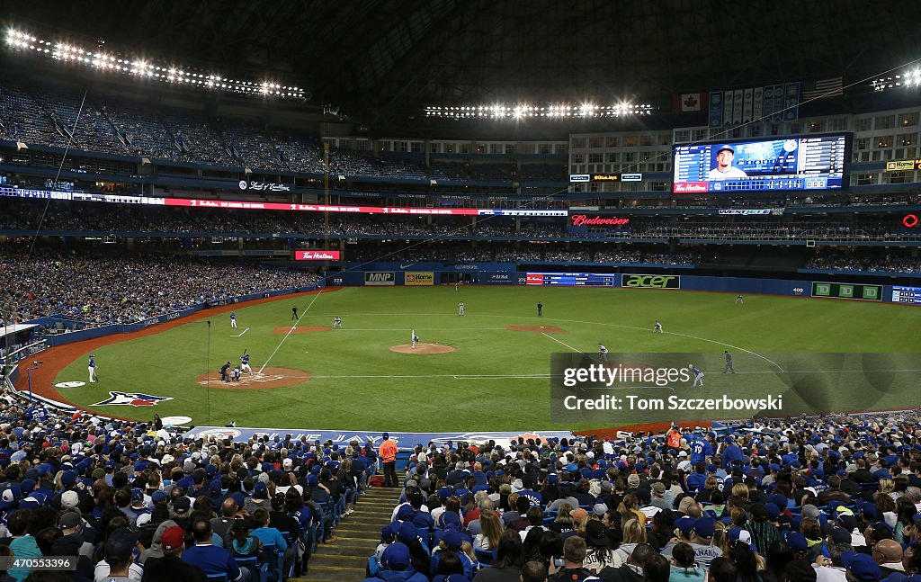 Atlanta Braves v Toronto Blue Jays