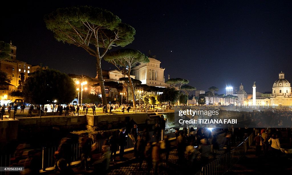 ITALY-TOURISM-HISTORY-TRADITION-ROME