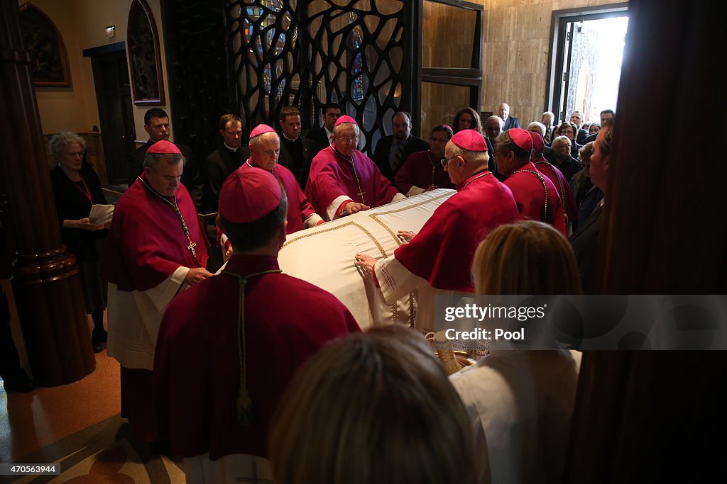 Chicago Catholics Pay Respects To Late Francis Cardinal George