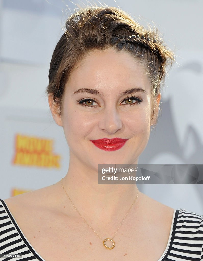 2015 MTV Movie Awards - Arrivals