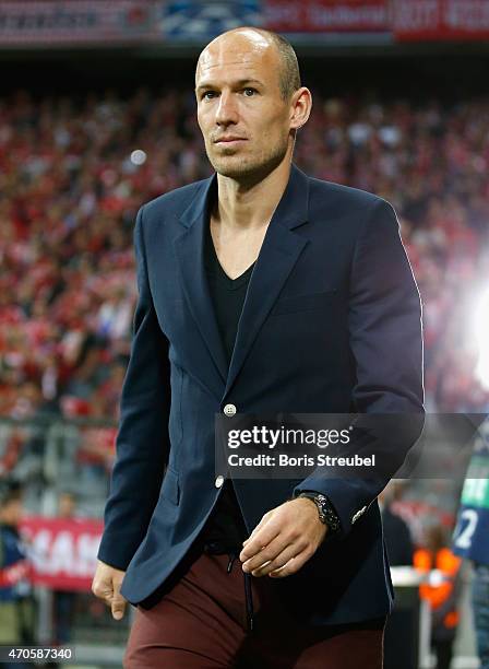 Arjen Robben of Bayern Muenchen looks on prior to the UEFA Champions League Quarter Final Second Leg match between FC Bayern Muenchen and FC Porto at...