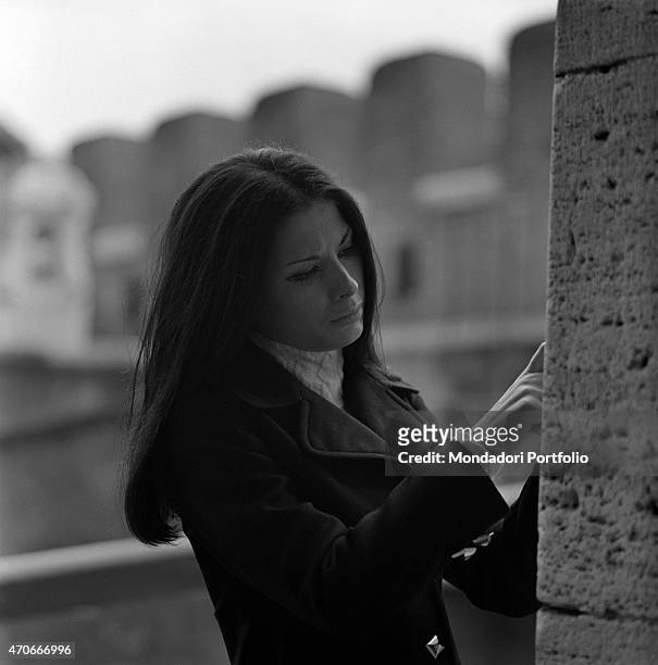 "Half-length portrait of Italian singer Rosanna Fratello who is thoughtful; she started her career at a tender age, then became famous thanks to a...