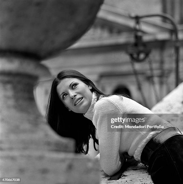"Italian singer Rosanna Fratello poses looking up; she started her career at a tender age, then became famous thanks to a participation in 1969...