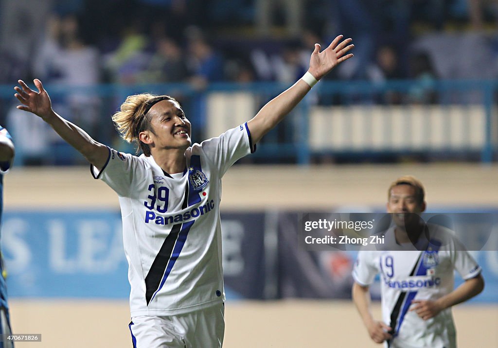 Guangzhou R&F v Gamba Osaka - AFC Asian Champions League