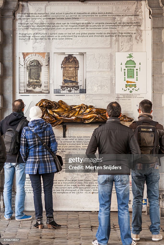 Monument to Everard ' T Serclaes