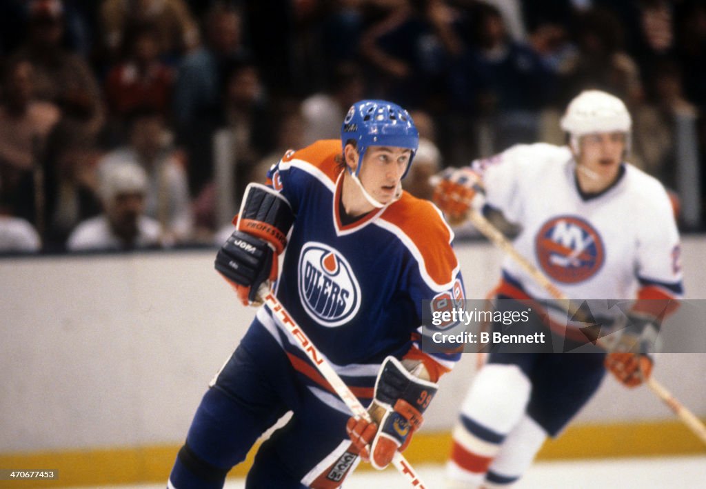 Edmonton Oilers v New York Islanders