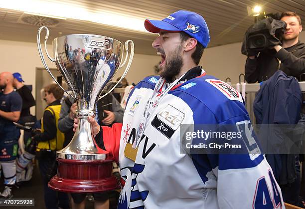 Dennis Endras of the Adler Mannheim during the game between ERC Ingolstadt and Adler Mannheim on april 22, 2015 in Mannheim, Germany.