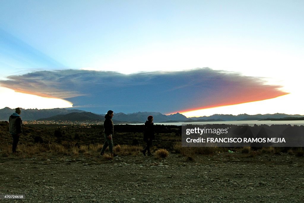 ARGENTINA-CHILE-VOLCANO-CALBUCO