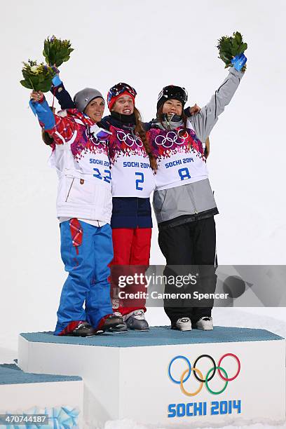 Gold medalist Maddie Bowman of the United States poses with silver medalist Marie Martinod of France and bronze medalist Ayana Onozuka of Japan...