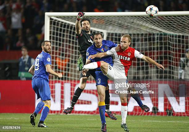 Goalkeeper Gianluigi Buffon of Juventus Turin, Giorgio Chiellini of Juventus Turin and Valere Germain of Monaco in action during the UEFA Champions...