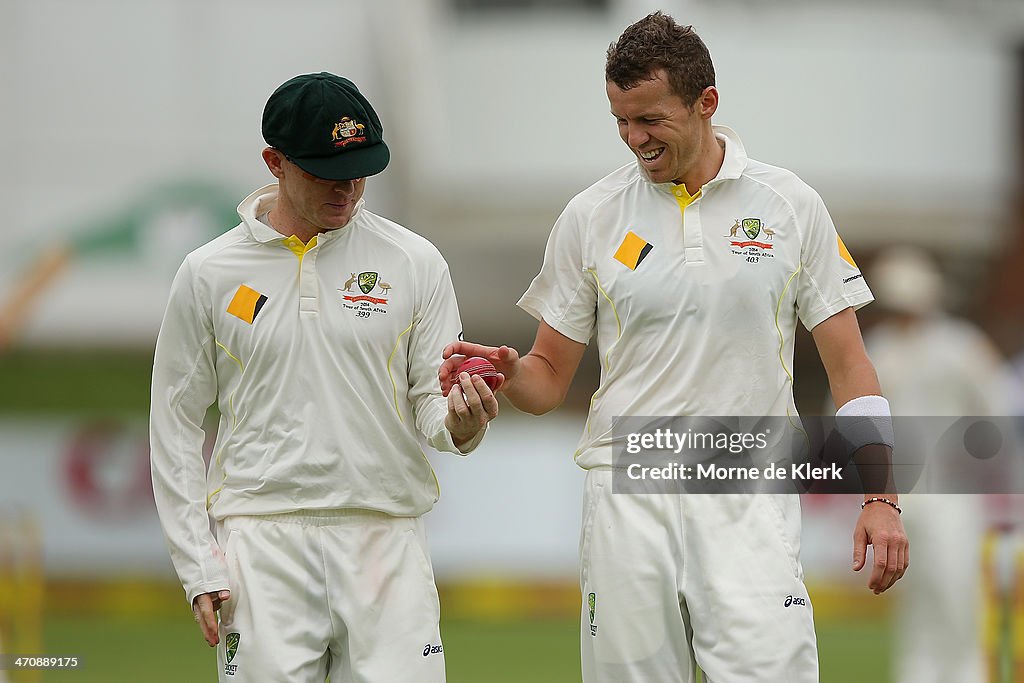 South Africa v Australia - 2nd Test: Day 2