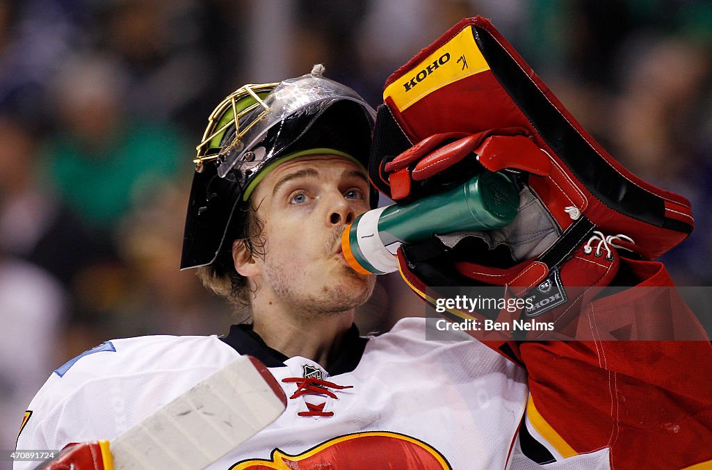 Calgary Flames v Vancouver Canucks - Game Five