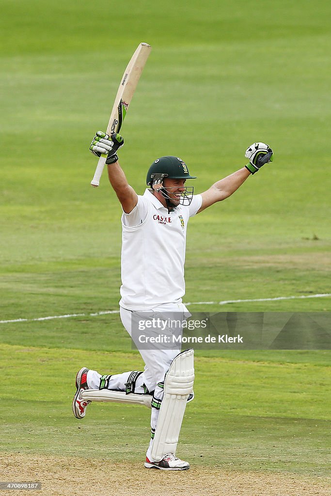 South Africa v Australia - 2nd Test: Day 2