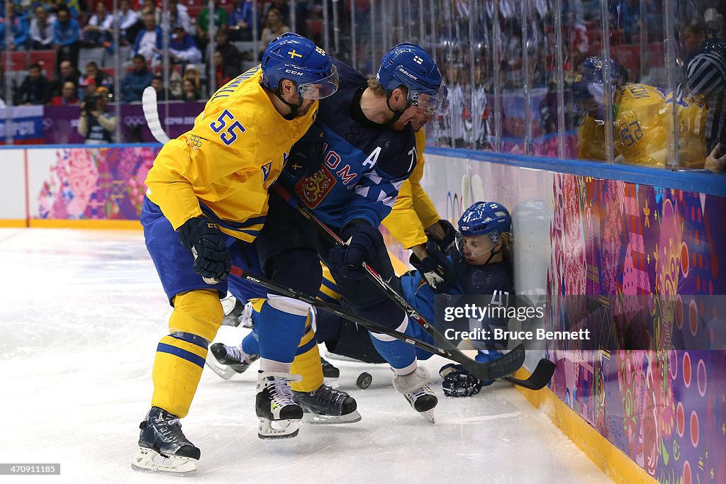 Ice Hockey - Winter Olympics Day 14 - Sweden v Finland