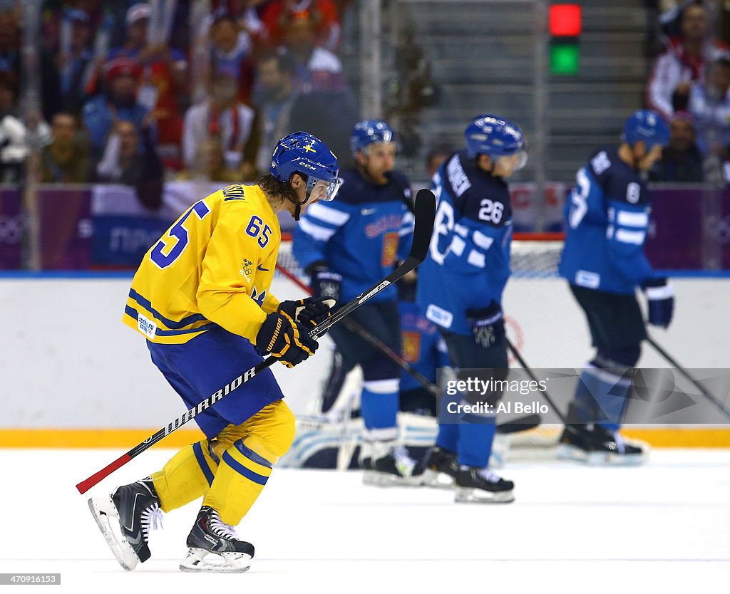 Ice Hockey - Winter Olympics Day 14 - Sweden v Finland