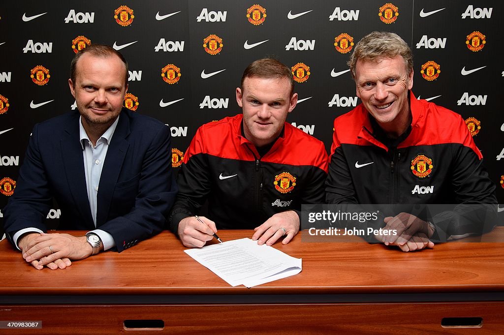 Wayne Rooney Signs Contract Extension With Manchester United