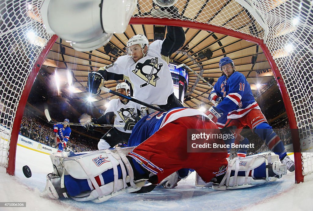 Pittsburgh Penguins v New York Rangers - Game Five