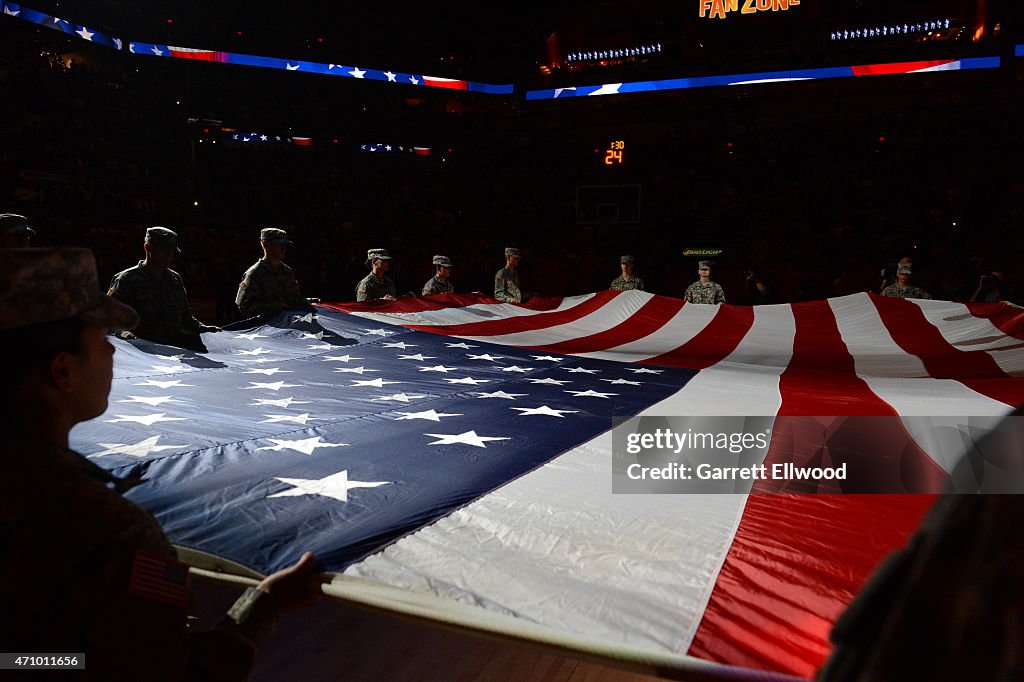 Los Angeles Clippers v San Antonio Spurs - Game Three