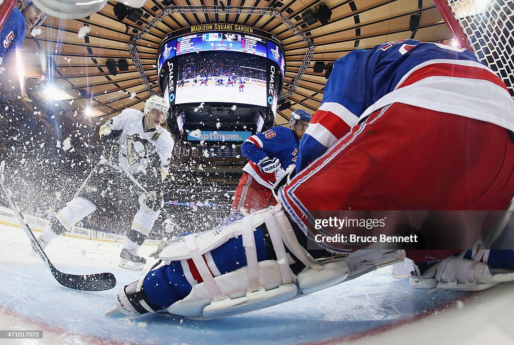 Pittsburgh Penguins v New York Rangers - Game Five