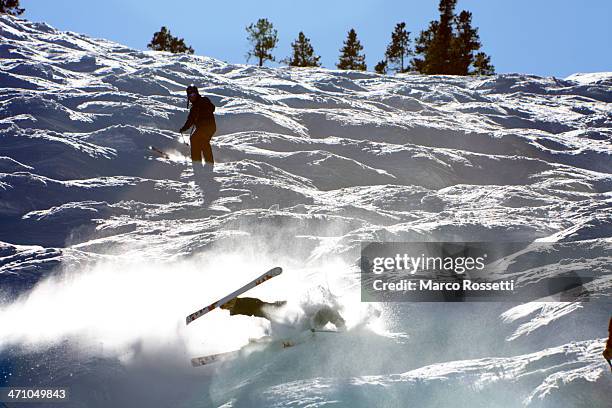 time for another lesson - mogul skiing stockfoto's en -beelden