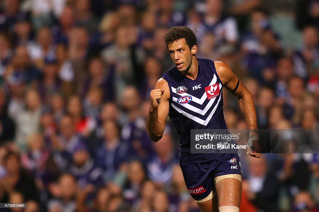 AFL Rd 4 - Fremantle v Sydney