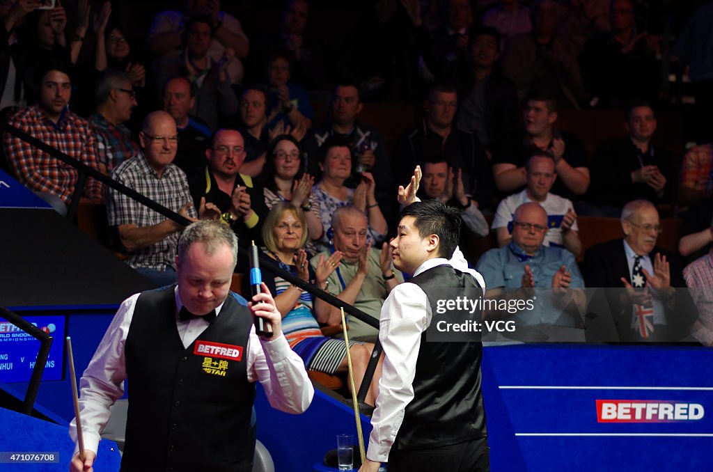 2015 Betfred World Snooker Championship - Day 8