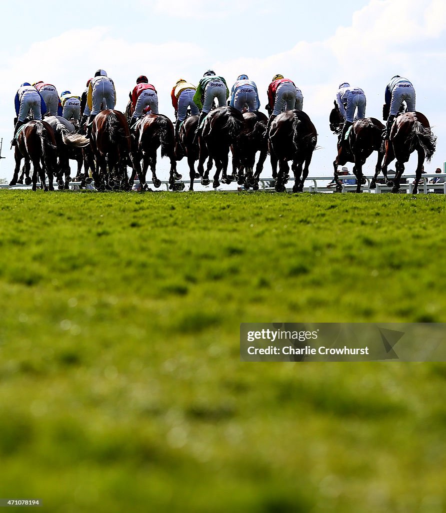 Sandown Races