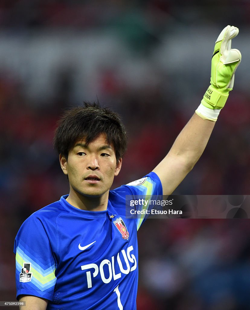 Urawa Red Diamonds v Nagoya Grampus - J.League 2015