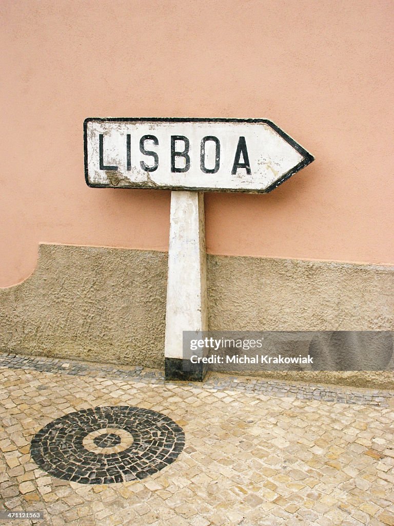 This way to Lisbon