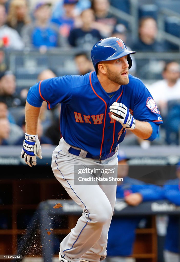 New York Mets v New York Yankees