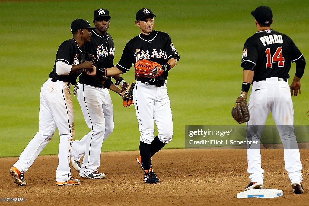 Washington Nationals v Miami Marlins