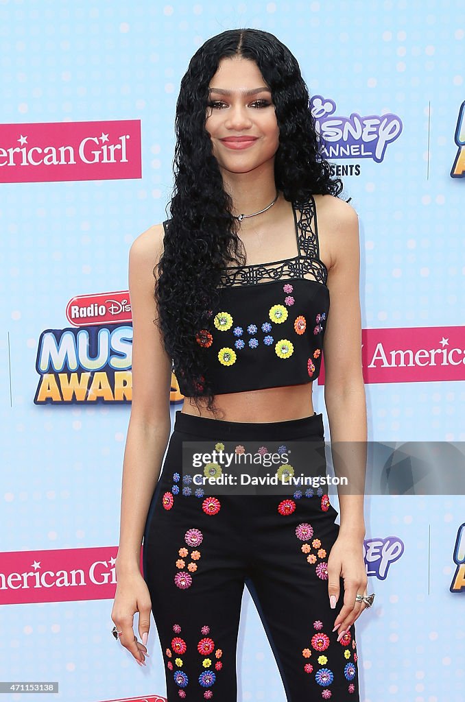 2015 Radio Disney Music Awards - Arrivals