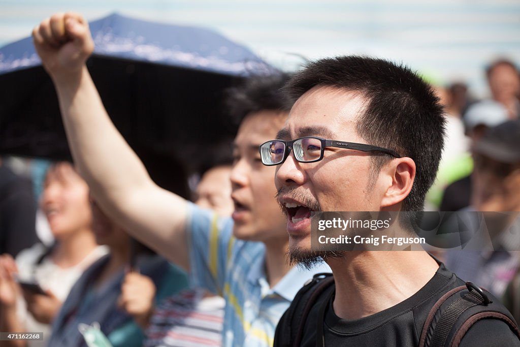 Civic groups mobilized supporters and called for the Far...