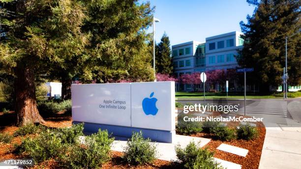 35 Apple Infinite Loop Stock Photos, High-Res Pictures, and Images ...