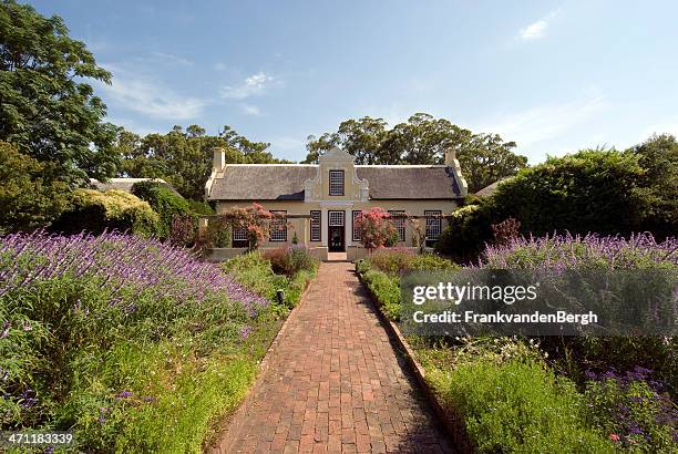 植民地時代の農家 - stellenbosch ストックフォトと画像