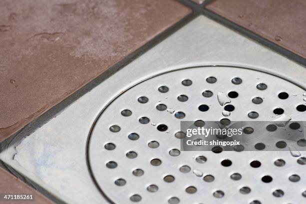 shower drain - plug hole stock pictures, royalty-free photos & images