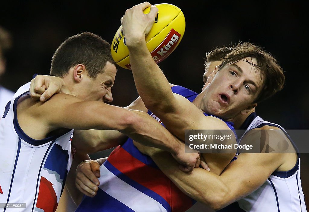 AFL Rd 4 - Western Bulldogs v Adelaide