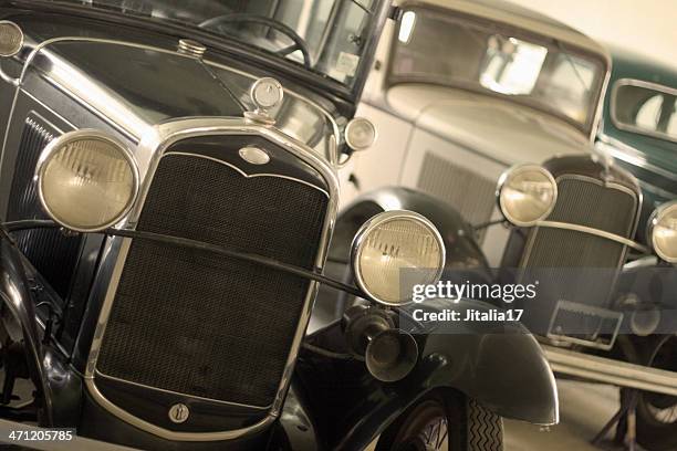 ford model t - 1900s cars - oldtimerauto stockfoto's en -beelden