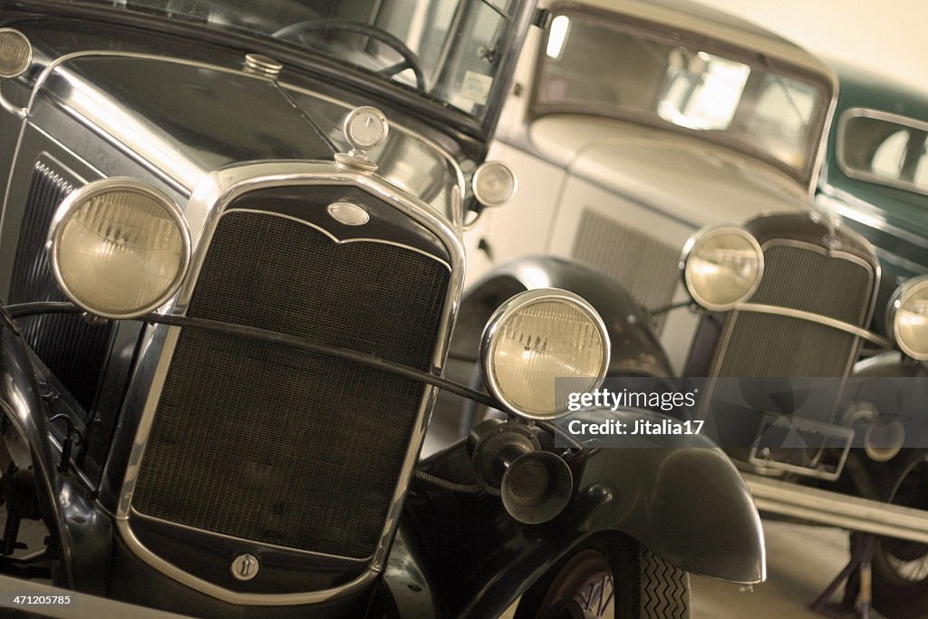 Ford Model T - 1900s Cars