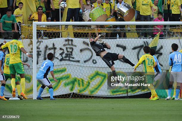 Krzysztof Kaminski of Jubilo Iwata in action during the J.League second division match between JEF United Chiba and Jubilo Iwata at Fukuda Denshi...